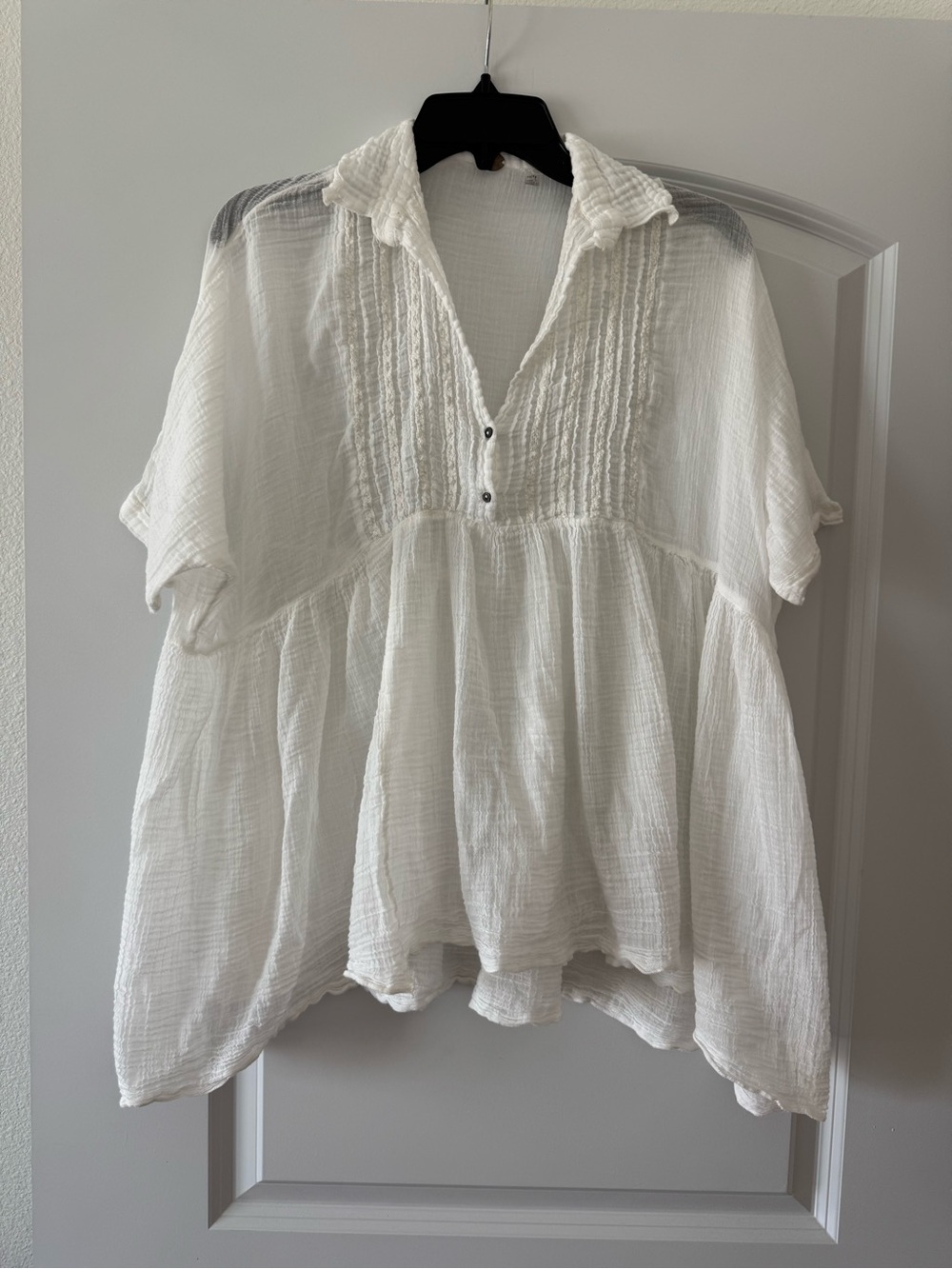 FP ONE 100% Cotton White Gauzy Blouse size XS